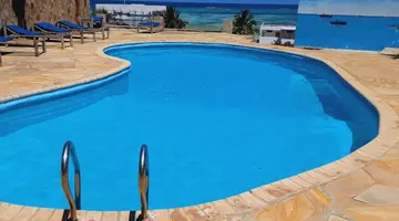 Sea Crest Hotel