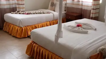 Sea Crest Hotel