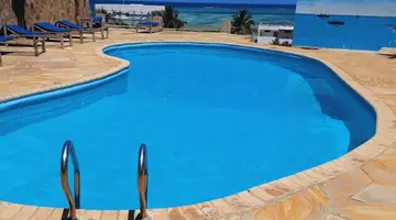 Sea Crest Hotel