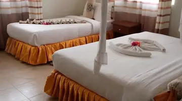 Sea Crest Hotel