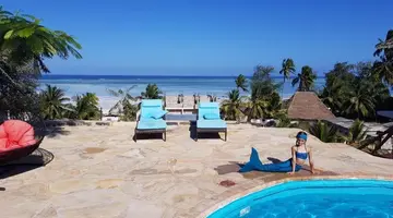 SEA CREST HOTEL