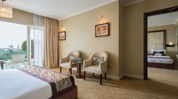 SEA LINKS BEACH HOTEL