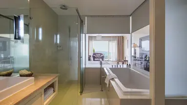 SEA LINKS BEACH HOTEL