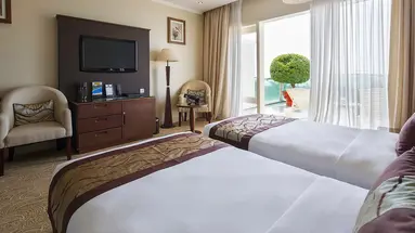 SEA LINKS BEACH HOTEL