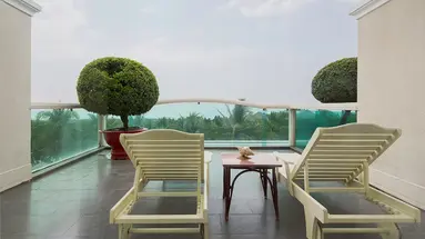 SEA LINKS BEACH HOTEL