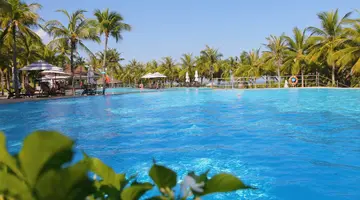 SEA LINKS BEACH HOTEL