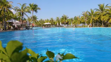 SEA LINKS BEACH HOTEL