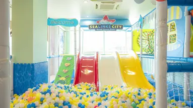 SEA LINKS BEACH HOTEL