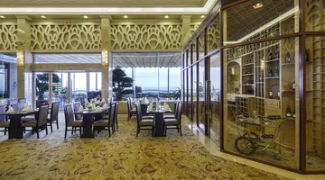 SEA LINKS BEACH HOTEL
