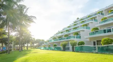 SEA LINKS BEACH HOTEL