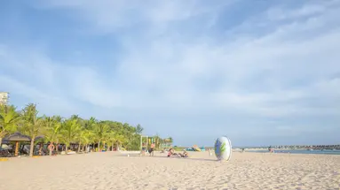 SEA LINKS BEACH HOTEL