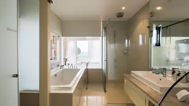 SEA LINKS BEACH HOTEL