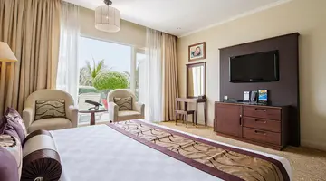 SEA LINKS BEACH HOTEL