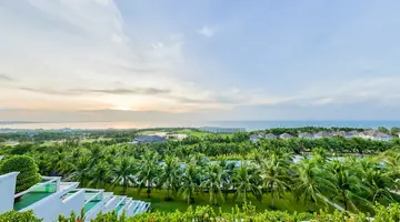SEA LINKS BEACH HOTEL