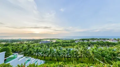 SEA LINKS BEACH HOTEL