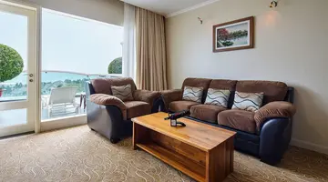 SEA LINKS BEACH HOTEL
