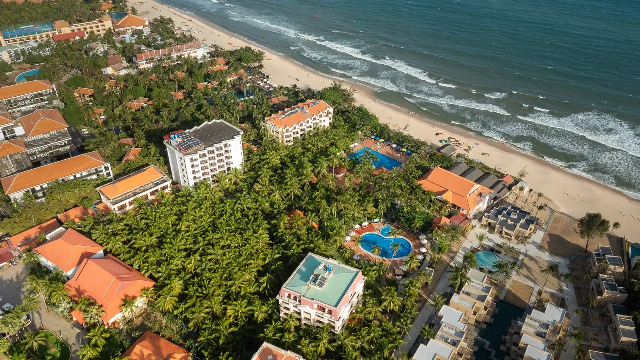 SEA LION BEACH RESORT & SPA HAM TIEN