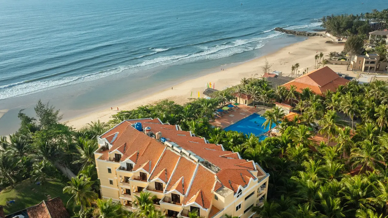 SEA LION BEACH RESORT & SPA HAM TIEN