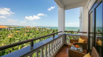 SEA LION BEACH RESORT & SPA HAM TIEN