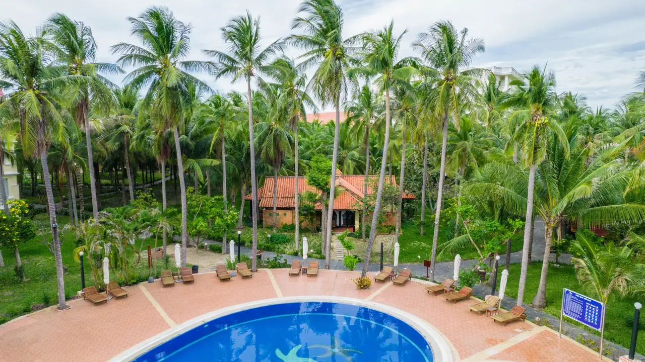 SEA LION BEACH RESORT & SPA HAM TIEN