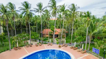 SEA LION BEACH RESORT & SPA HAM TIEN