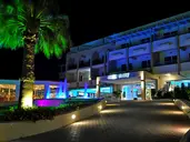 SEA MELODY BEACH HOTEL AND APARTMENTS