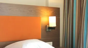 SEA MELODY BEACH HOTEL AND APARTMENTS