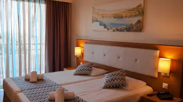 SEA MELODY BEACH HOTEL AND APARTMENTS