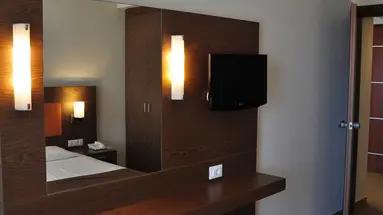 SEA MELODY BEACH HOTEL AND APARTMENTS