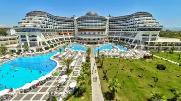 Sea Planet Resort and Spa