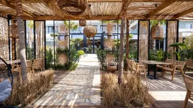 Sea & Sand Hotel