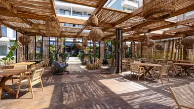 Sea & Sand Hotel
