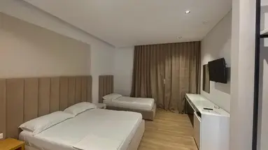 Sea & Sand Hotel