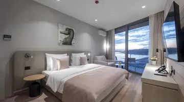 Sea Star Hotel