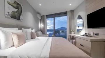 Sea Star Hotel