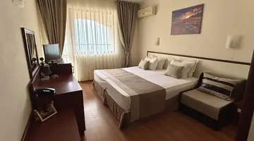 Sea Vista (ex Yuzhni Noshti)