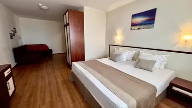 Sea Vista (ex Yuzhni Noshti)