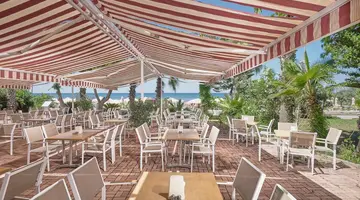 Seaden Corolla Hotel