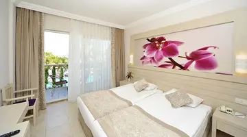 SEADEN COROLLA HOTEL 