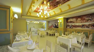 SEADEN COROLLA HOTEL
