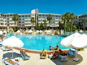 Seaden Corolla Hotel