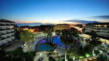 SEADEN COROLLA HOTEL