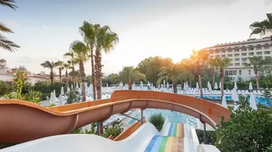Seaden Corolla Hotel