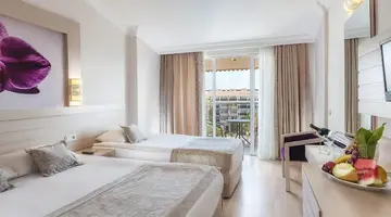 Seaden Corolla Hotel