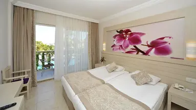 Seaden Corolla Hotel