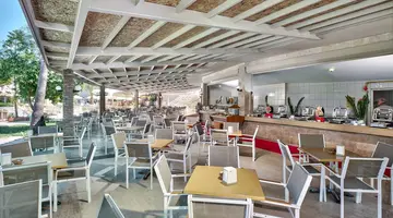 Seaden Corolla Hotel
