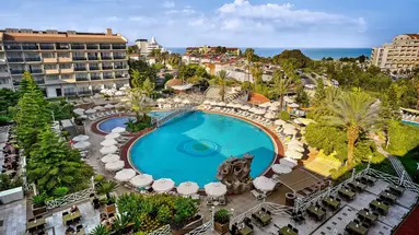 Seaden Corolla Hotel