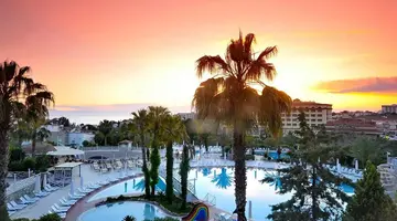 Seaden Corolla Hotel