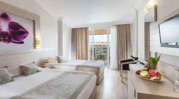 Seaden Corolla Hotel