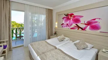 Seaden Corolla Hotel